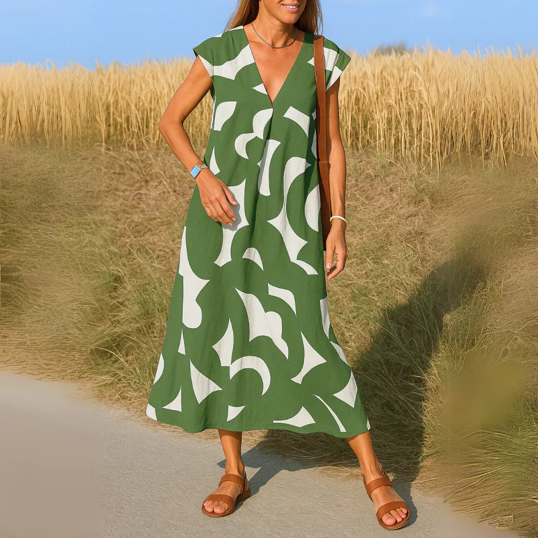 Valeria – Dress with cut-out details