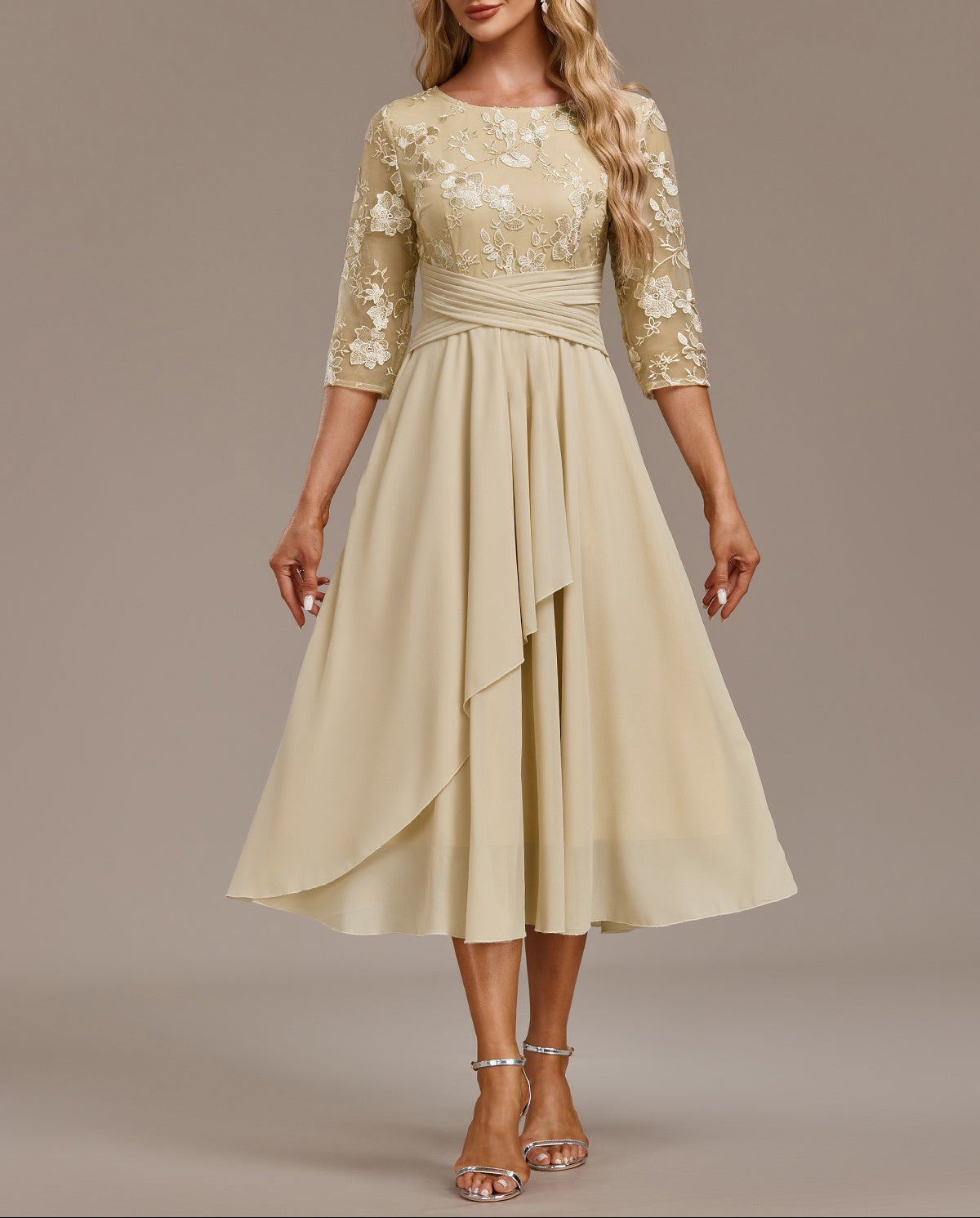 Elin™ – Champagne dress with delicate embroidery