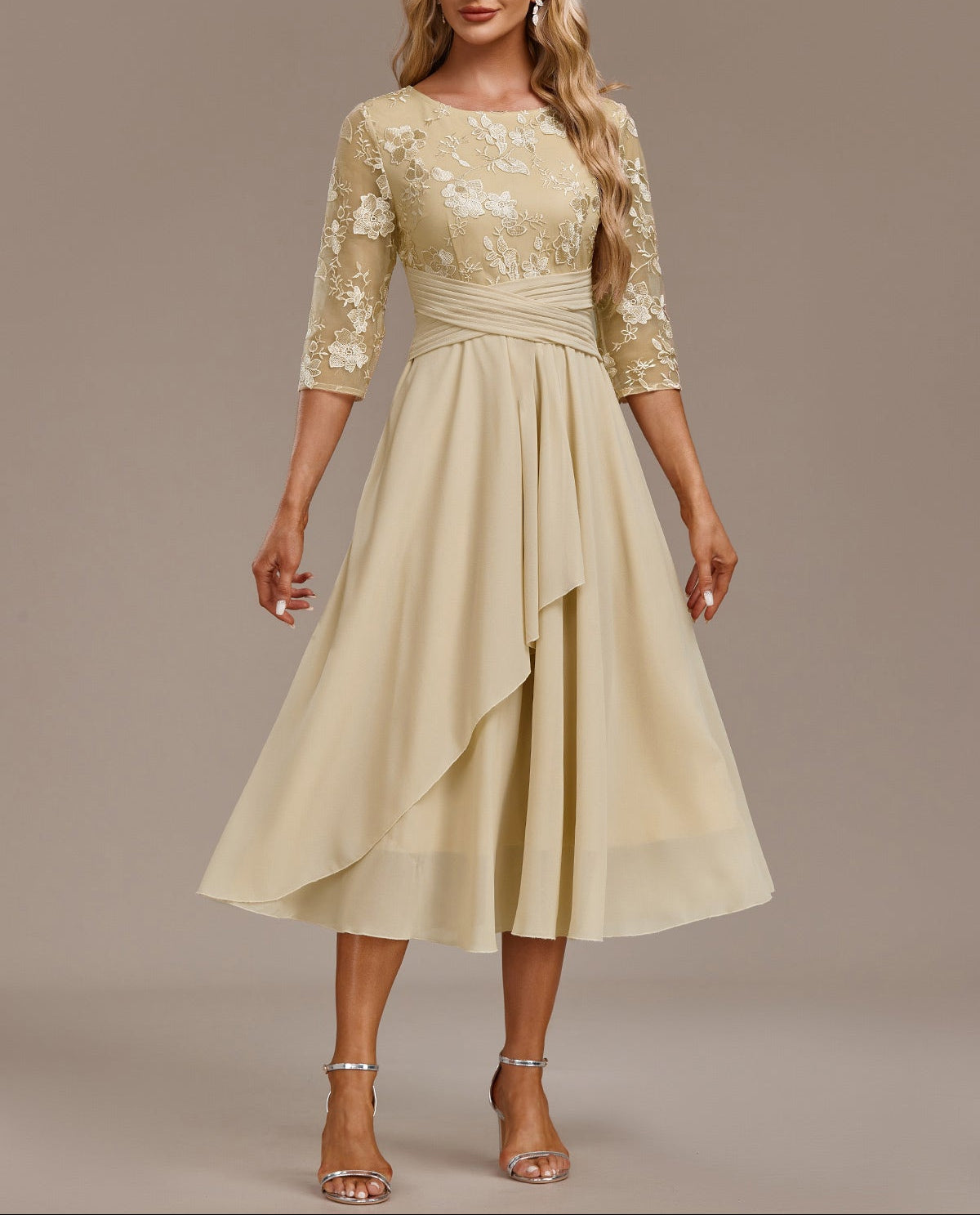 Elin™ – Champagne dress with delicate embroidery
