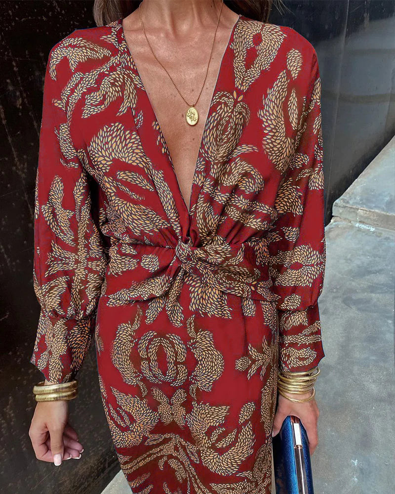 Dineke - Elegant Dress with Long Sleeves and Floral Pattern