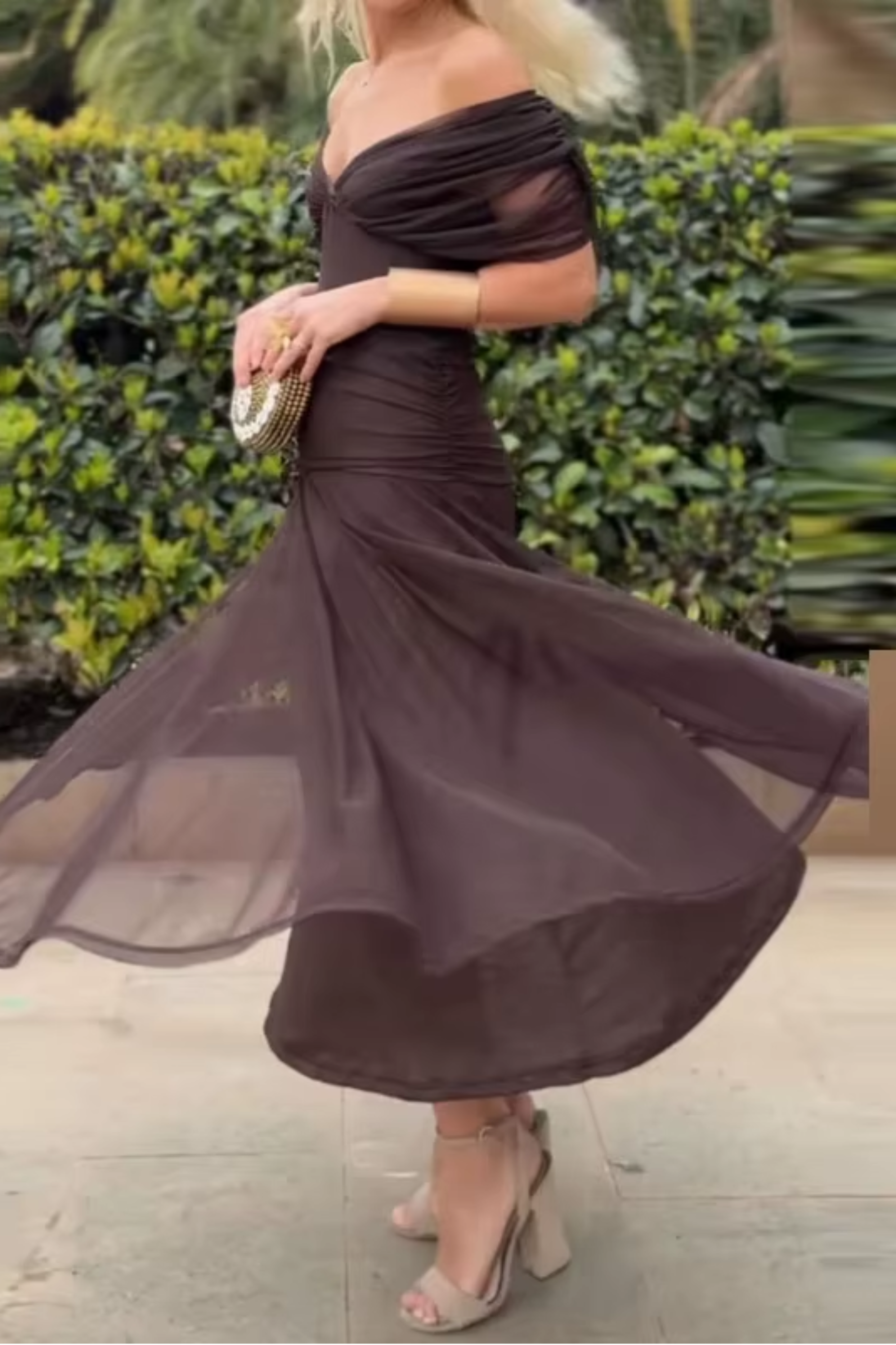 Lady™ – Elegant Maxi Dress for Formal Occasions with V-Neck
