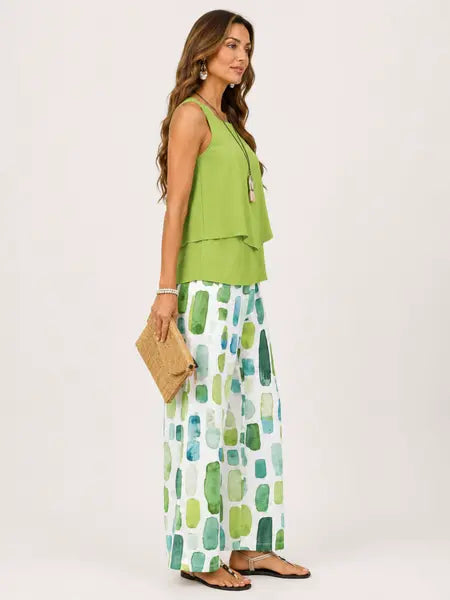 Megan - Sleeveless Two Piece Outfit