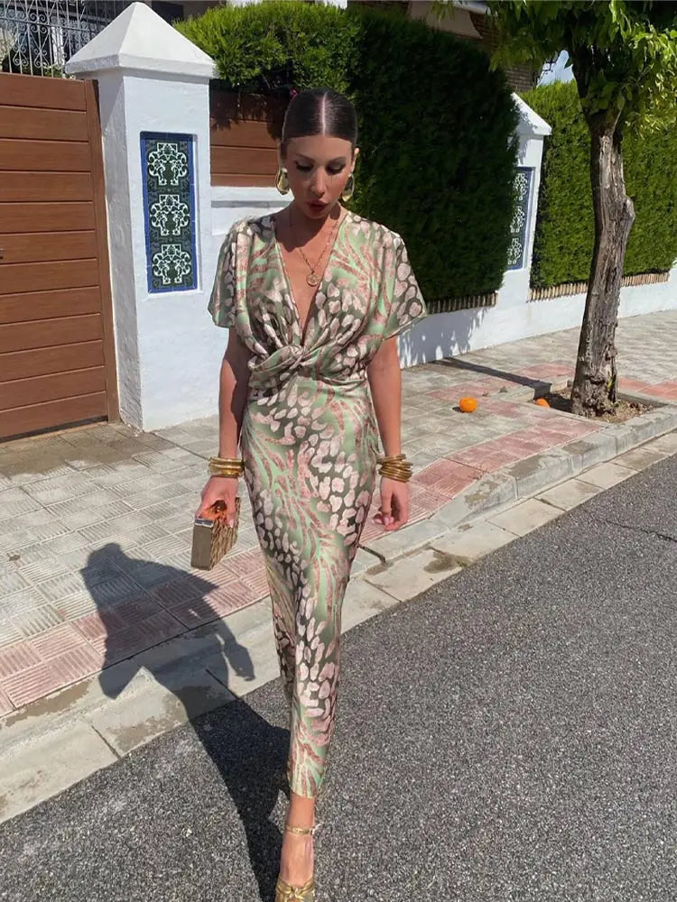 Layla - Elegant Copper Midi Dress