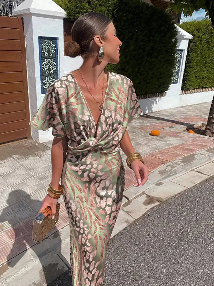 Layla - Elegant Copper Midi Dress