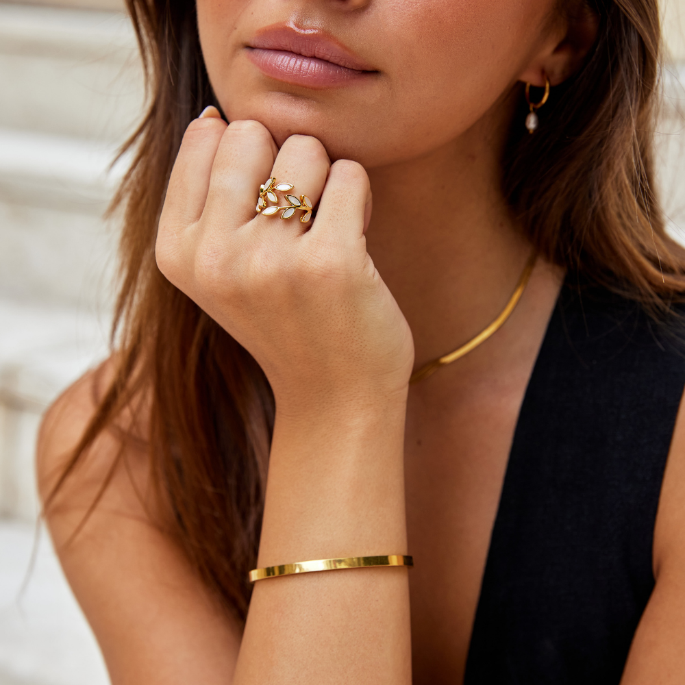 Serene - Gold Leaf Ring
