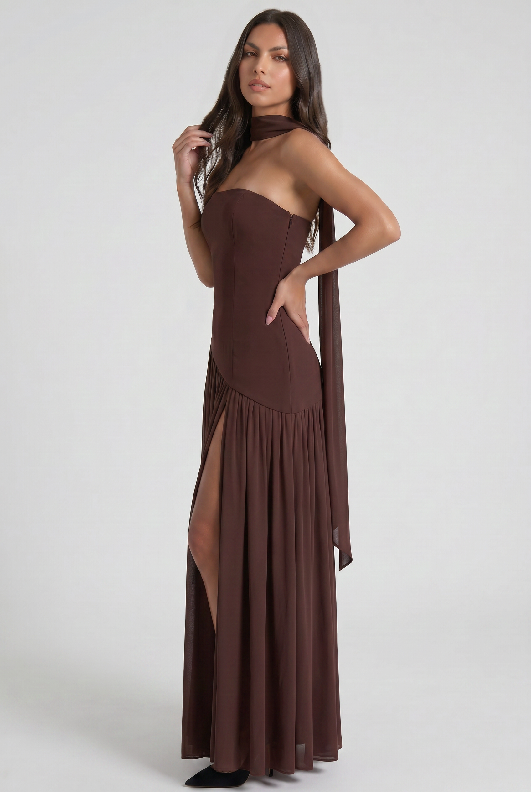 Sofia - Open Back Maxi Dress