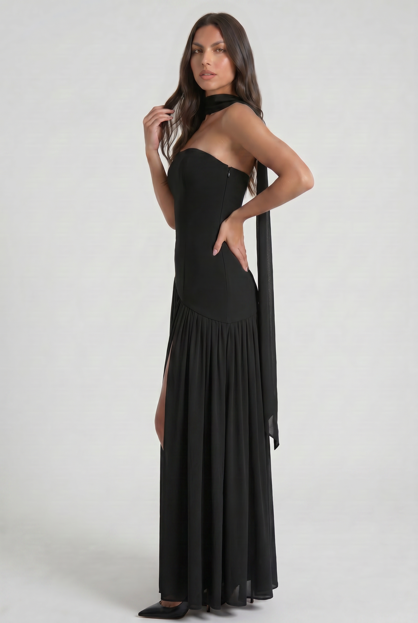 Sofia - Open Back Maxi Dress
