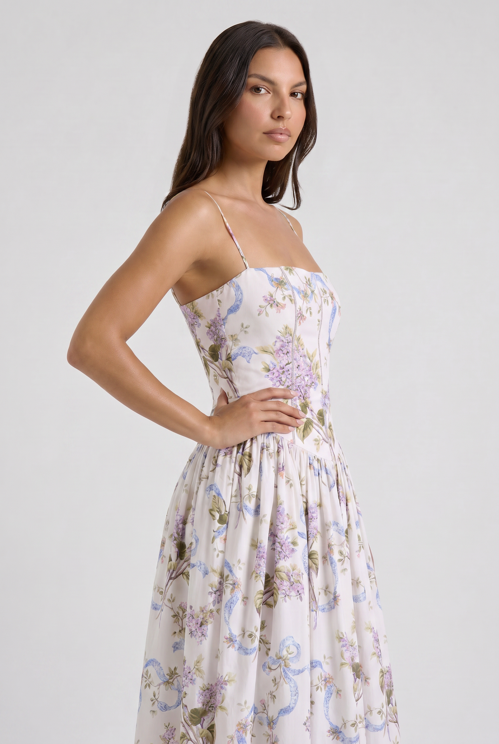 Evie - Flowing Floral Summer Dress