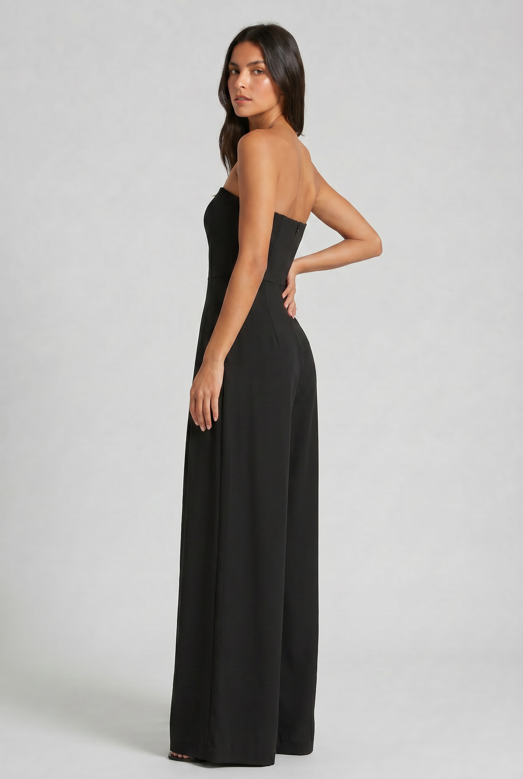 Evelyn - Feminine Pleated Summer Dress