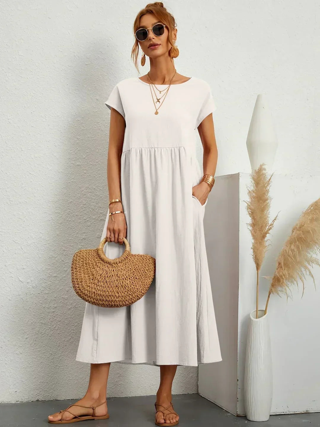 Gabriela™ – Flowing midi dress with timeless elegance