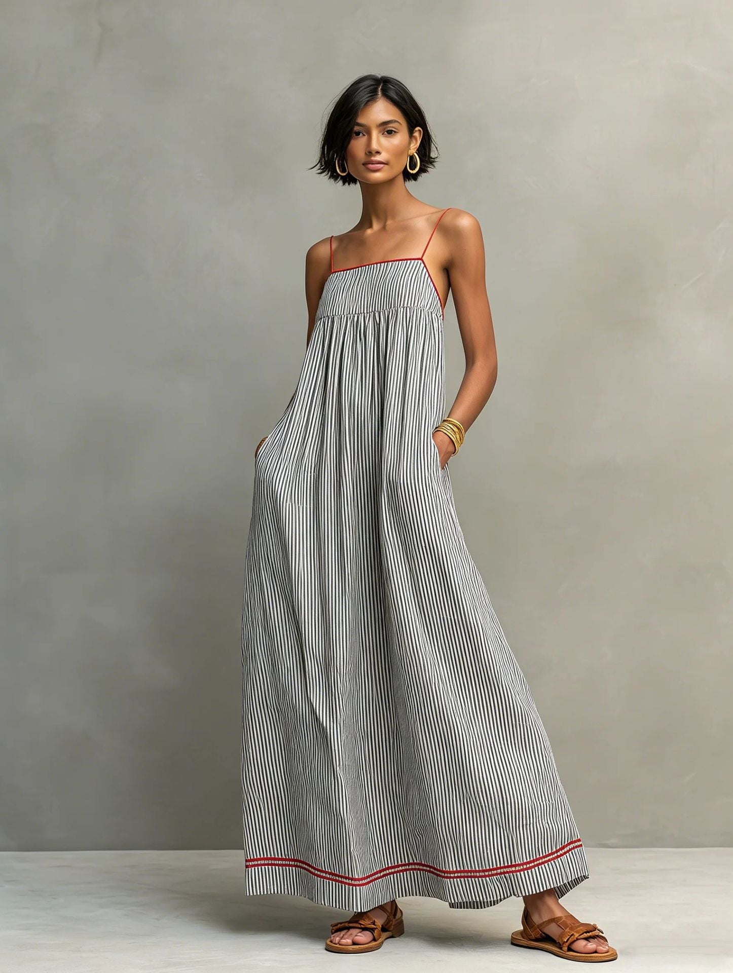 Elegant Sleeveless Maxi Dress