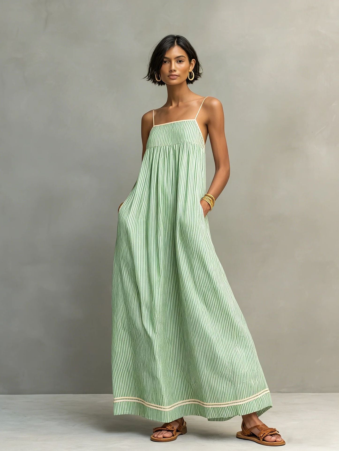 Elegant Sleeveless Maxi Dress
