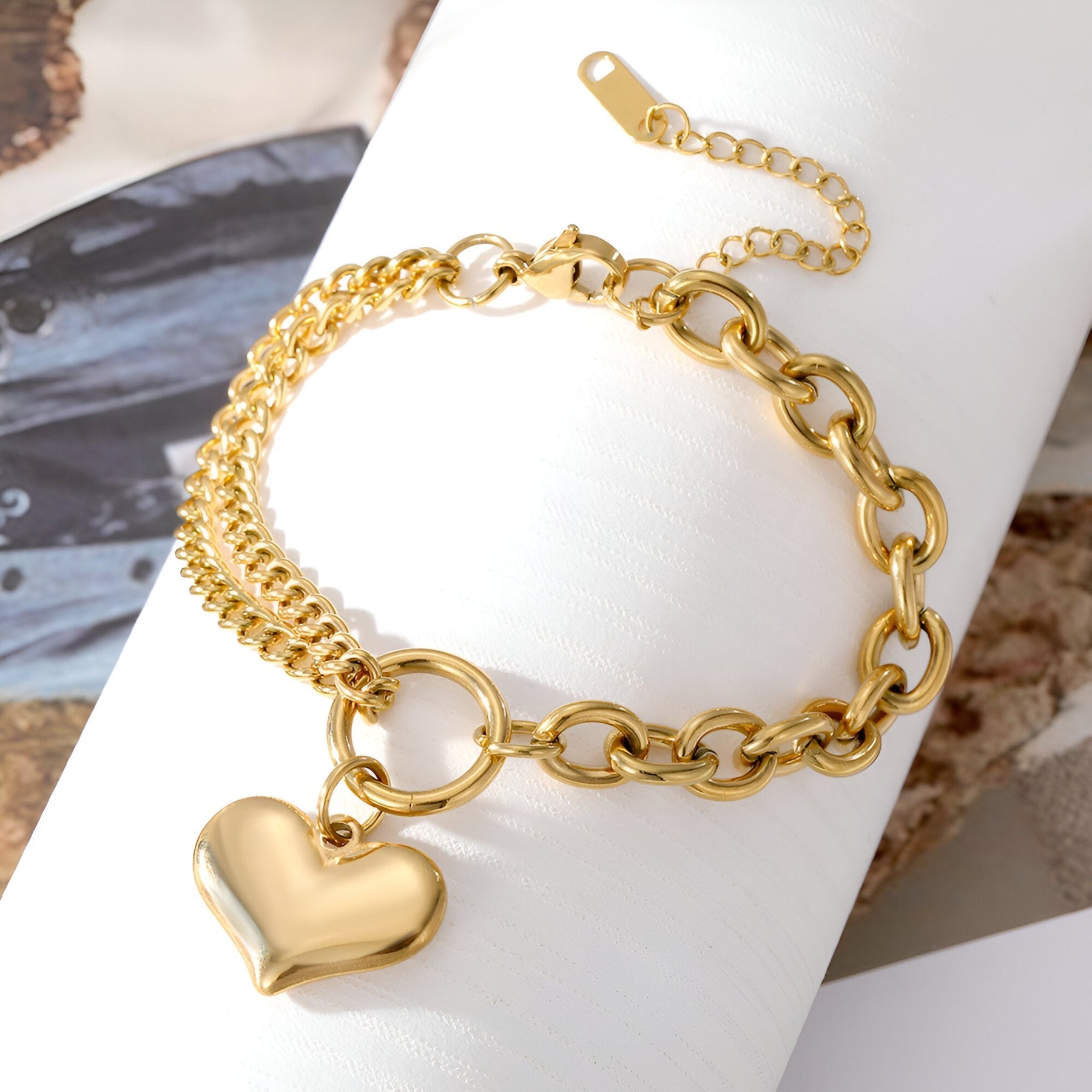 Amour Gold Heart Bracelet