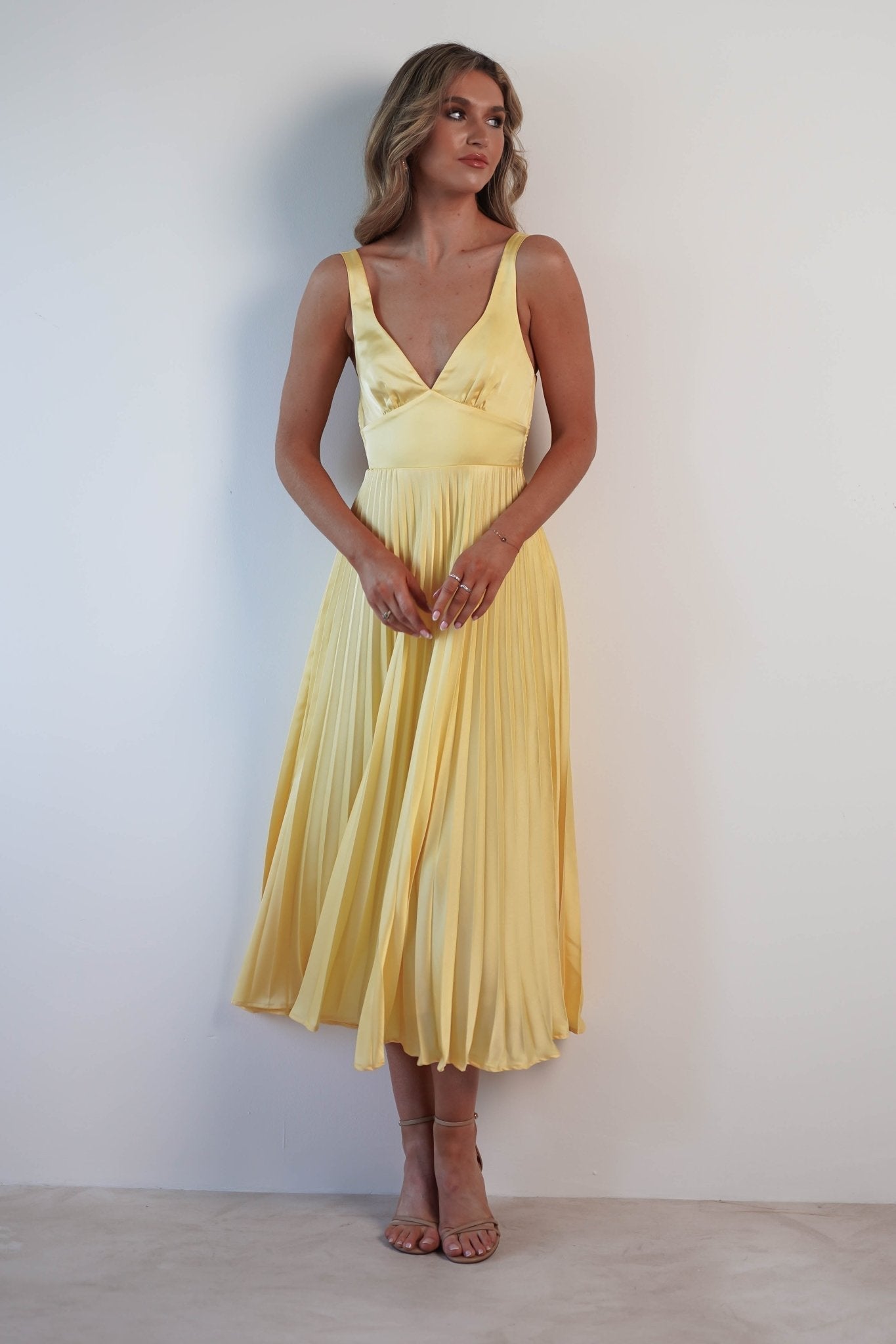 MALKA | Stylish Maxi Dress with Soft Drape