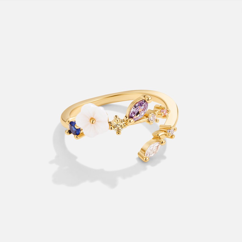White Flower Gold Blossom Rings