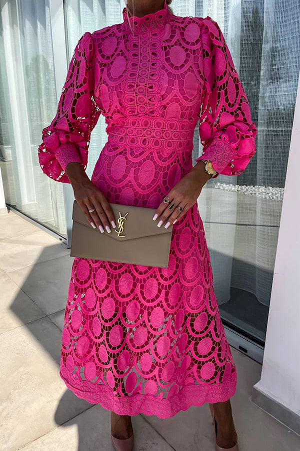 Noor™ – Romantic dress with refined details