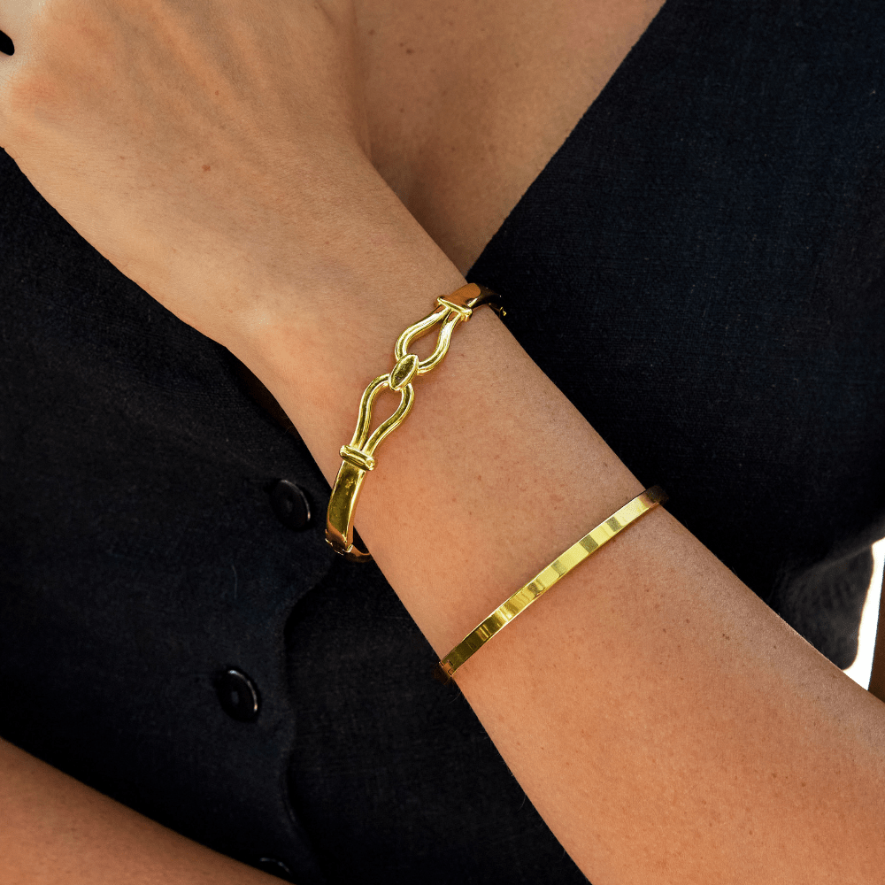 Unique Gold Bangle