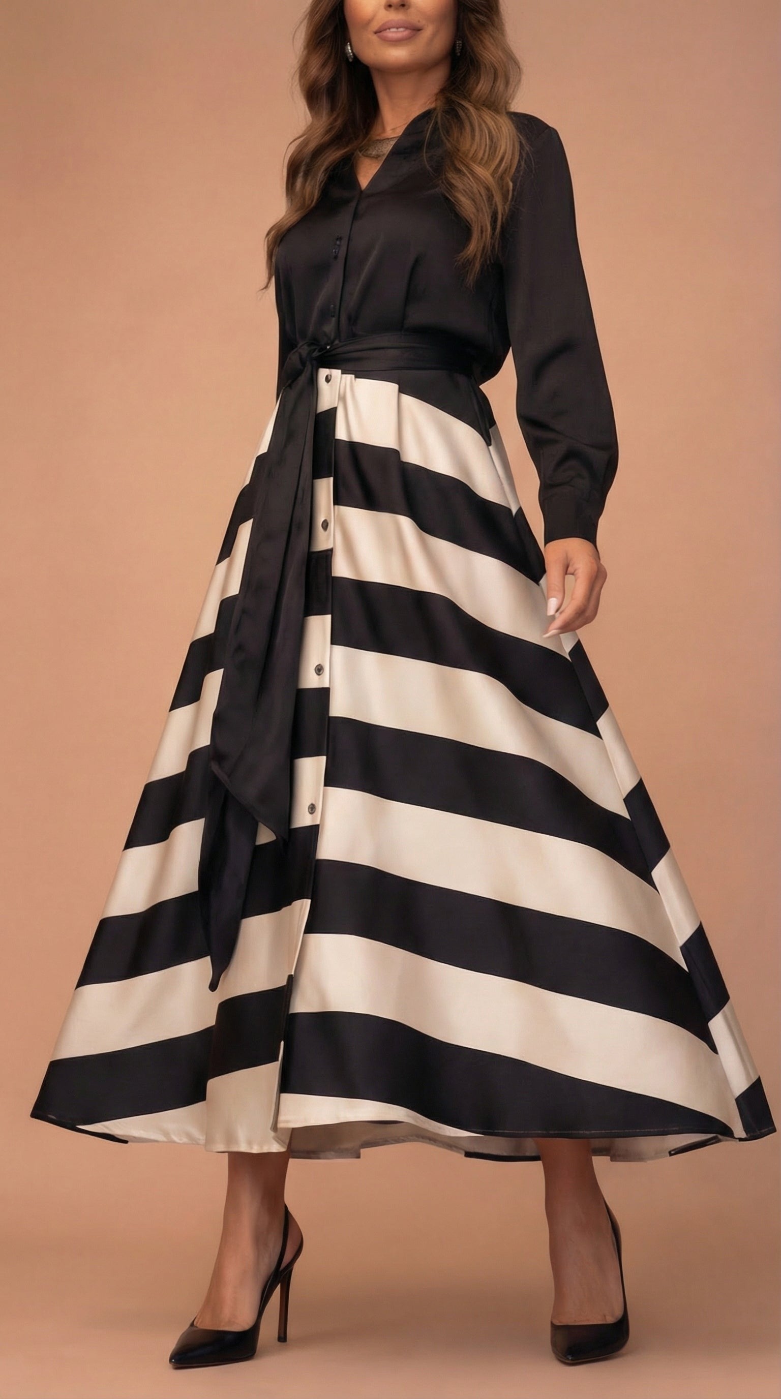 Mila™ – Striped long dress with lace