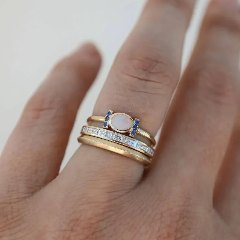 Deep Blue Detail Vintage Golden Opal Ring Set