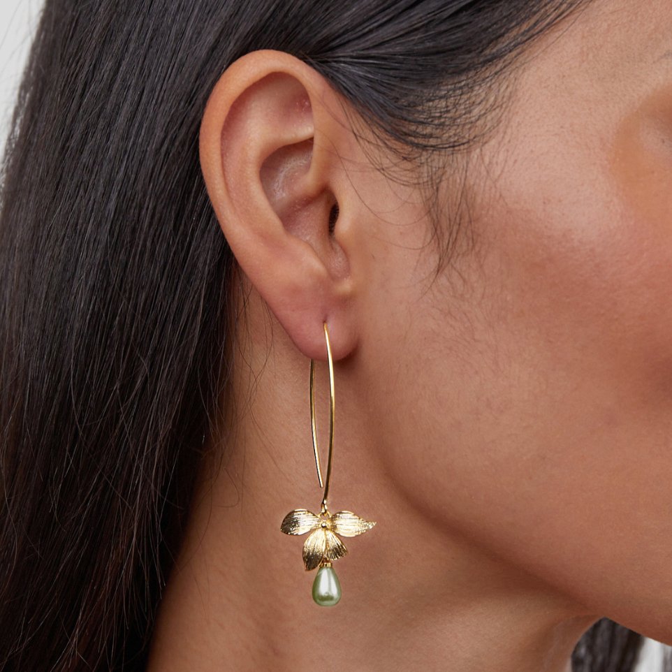 Pearl & Petal Angelwings Drop Earrings