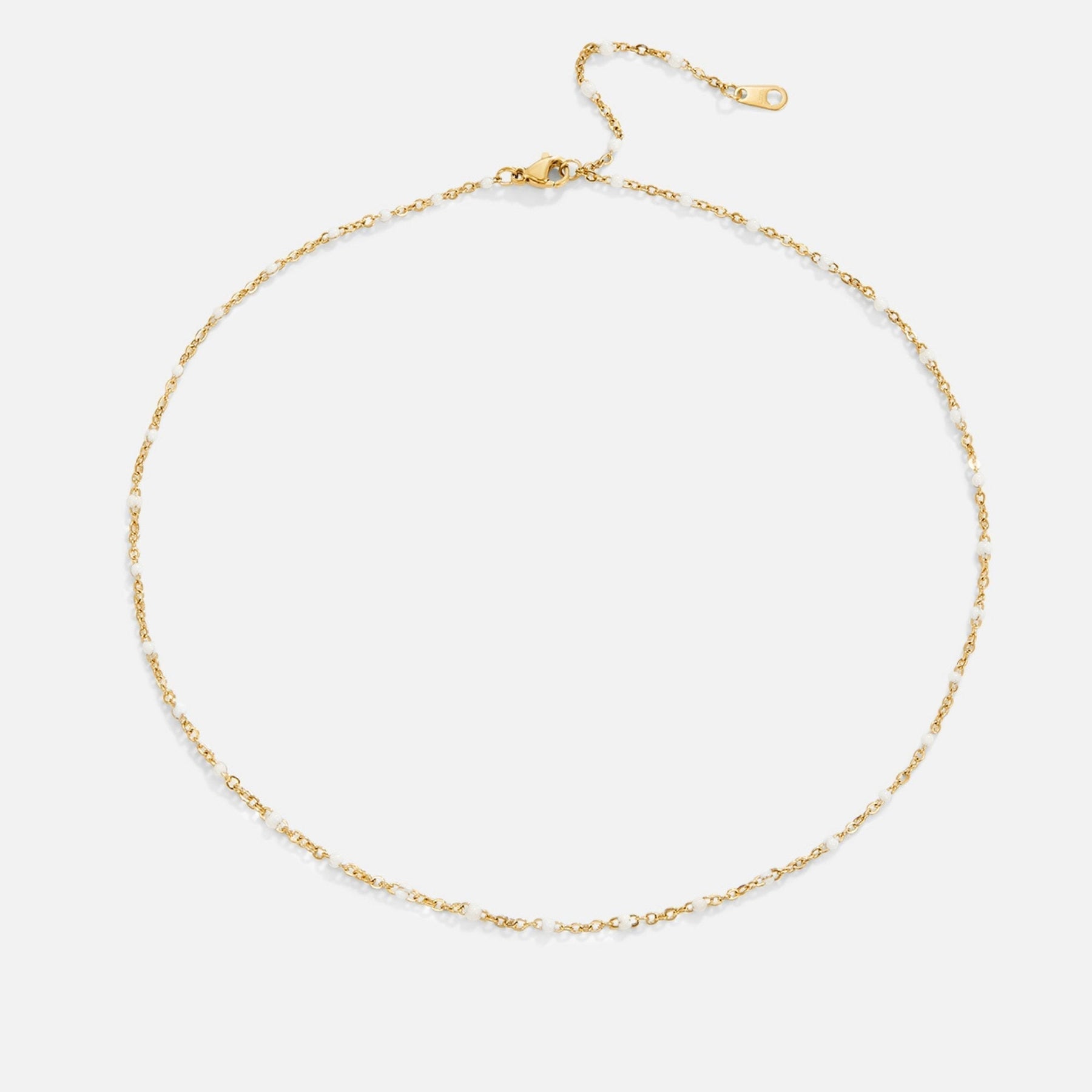 Clean White Touch Necklace