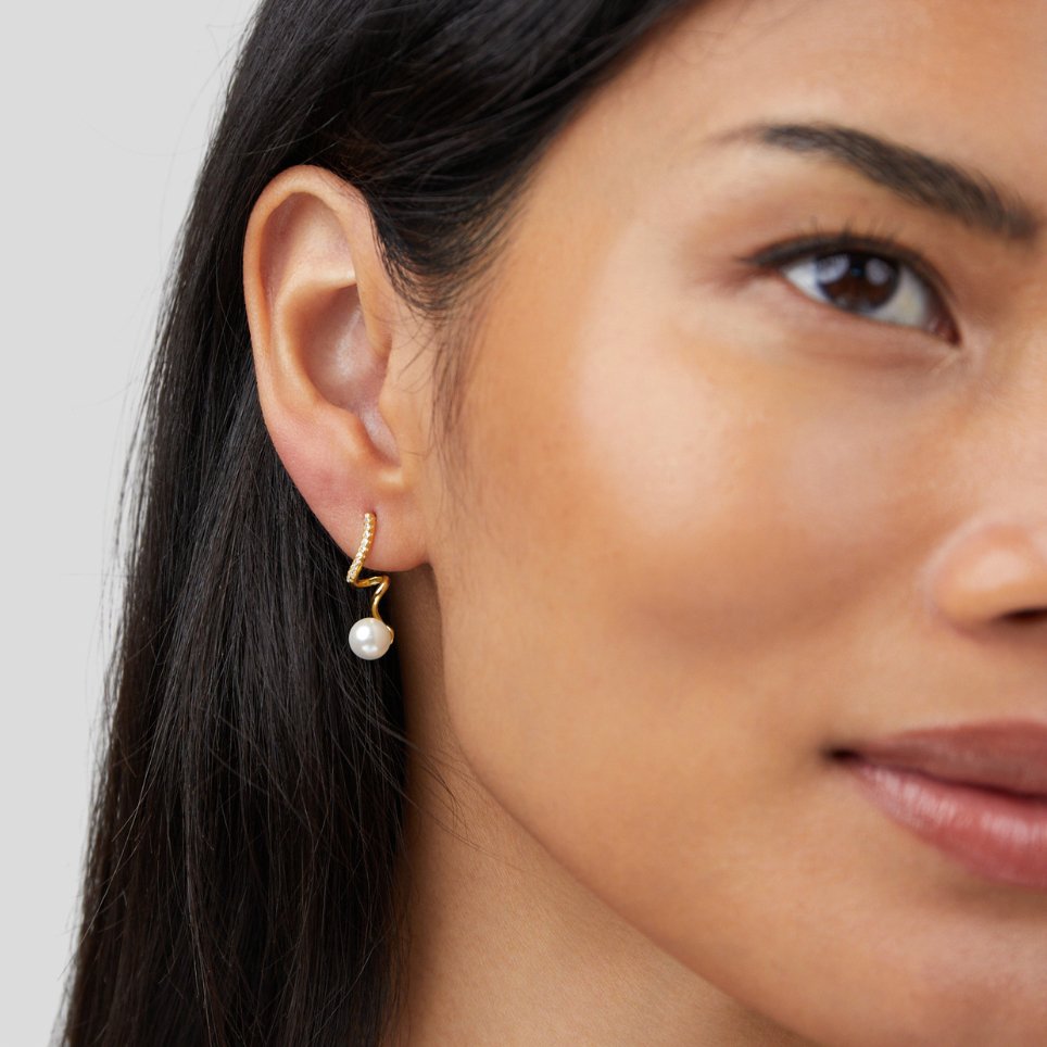 Crystal Pearl Wave Earrings