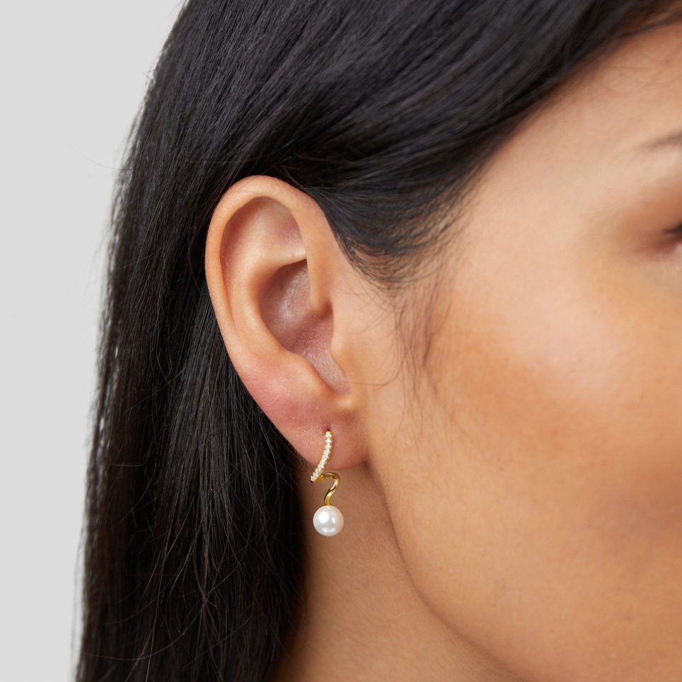 Crystal Pearl Wave Earrings