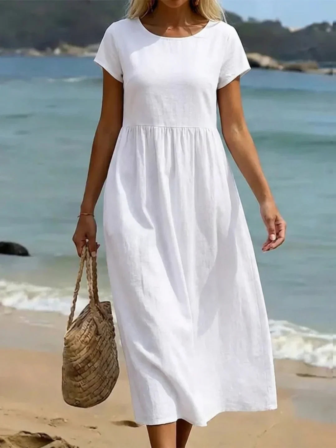 Gabriela™ – Flowing midi dress with timeless elegance